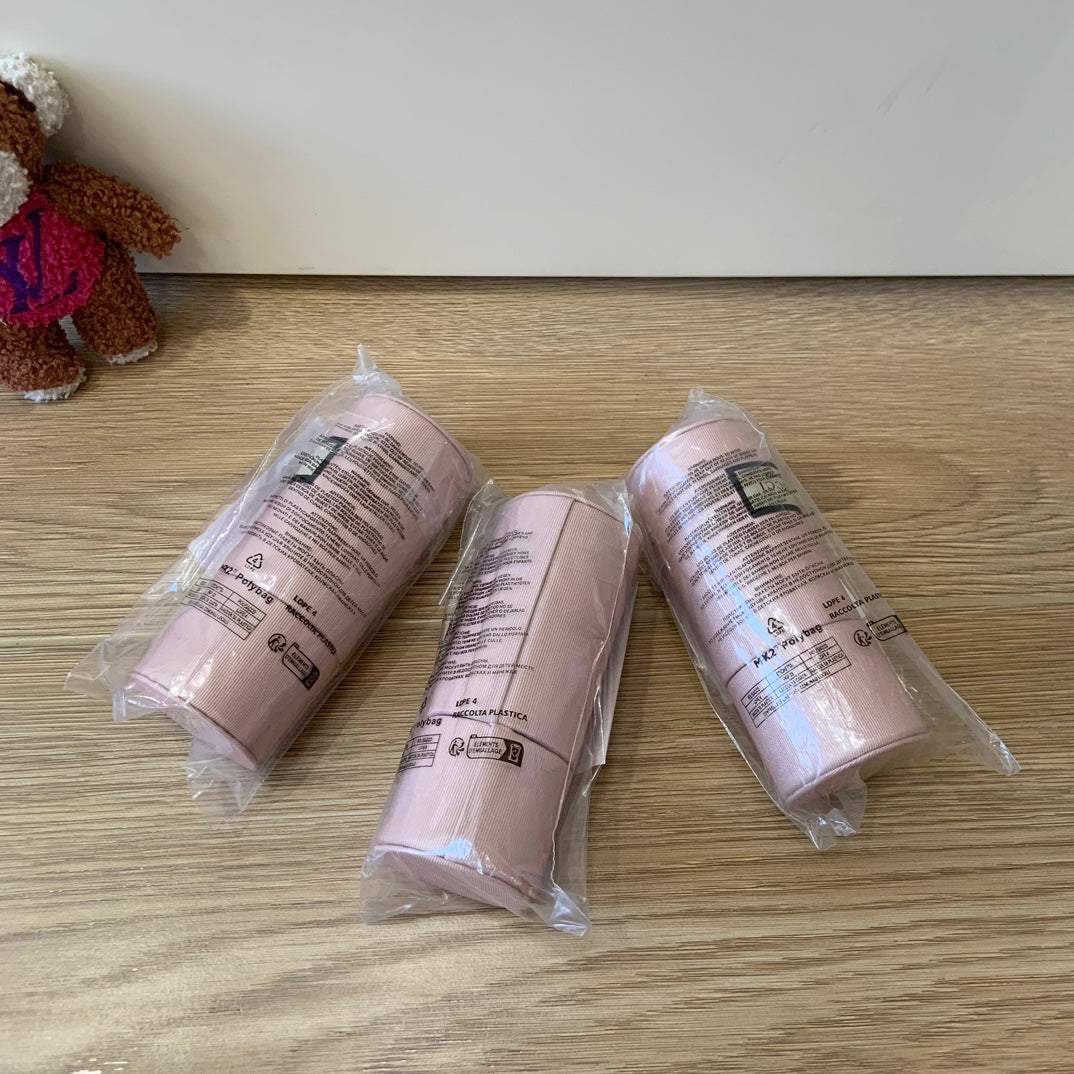 gucci pink Makeup Brush Holder Set