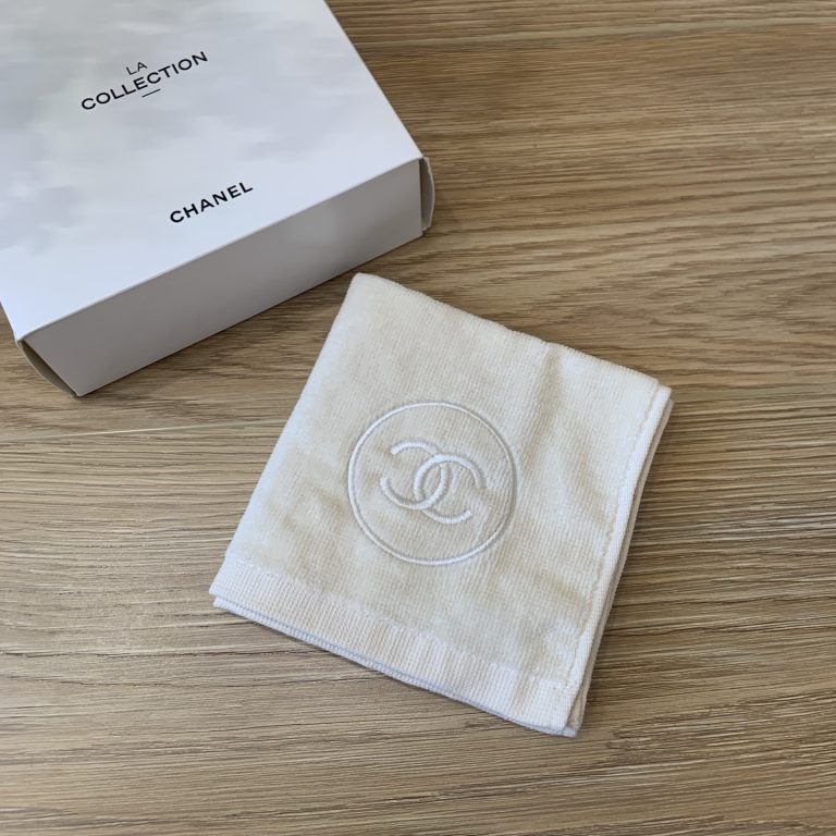 chanelTowel LA COLLECTION Set of 3 Red Black White Novelty