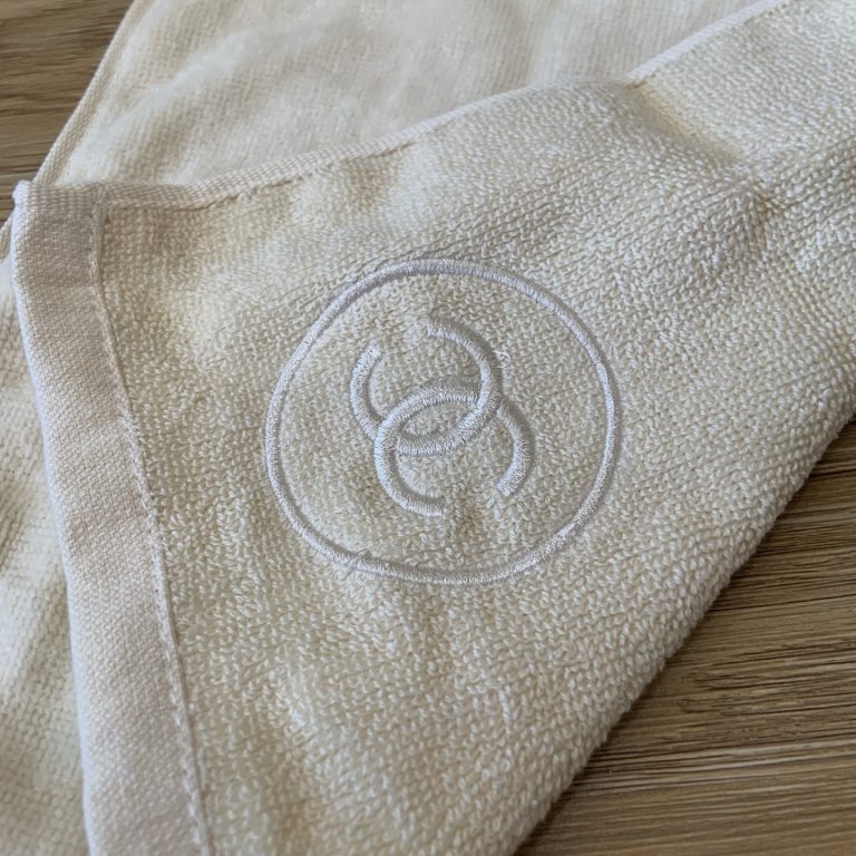 chanelTowel LA COLLECTION Set of 3 Red Black White Novelty