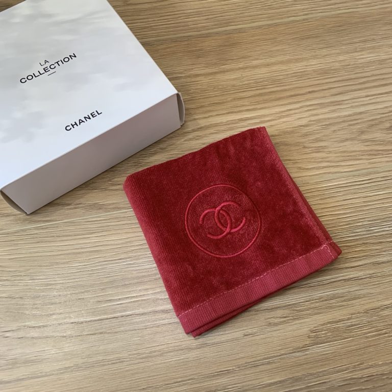 chanelTowel LA COLLECTION Set of 3 Red Black White Novelty