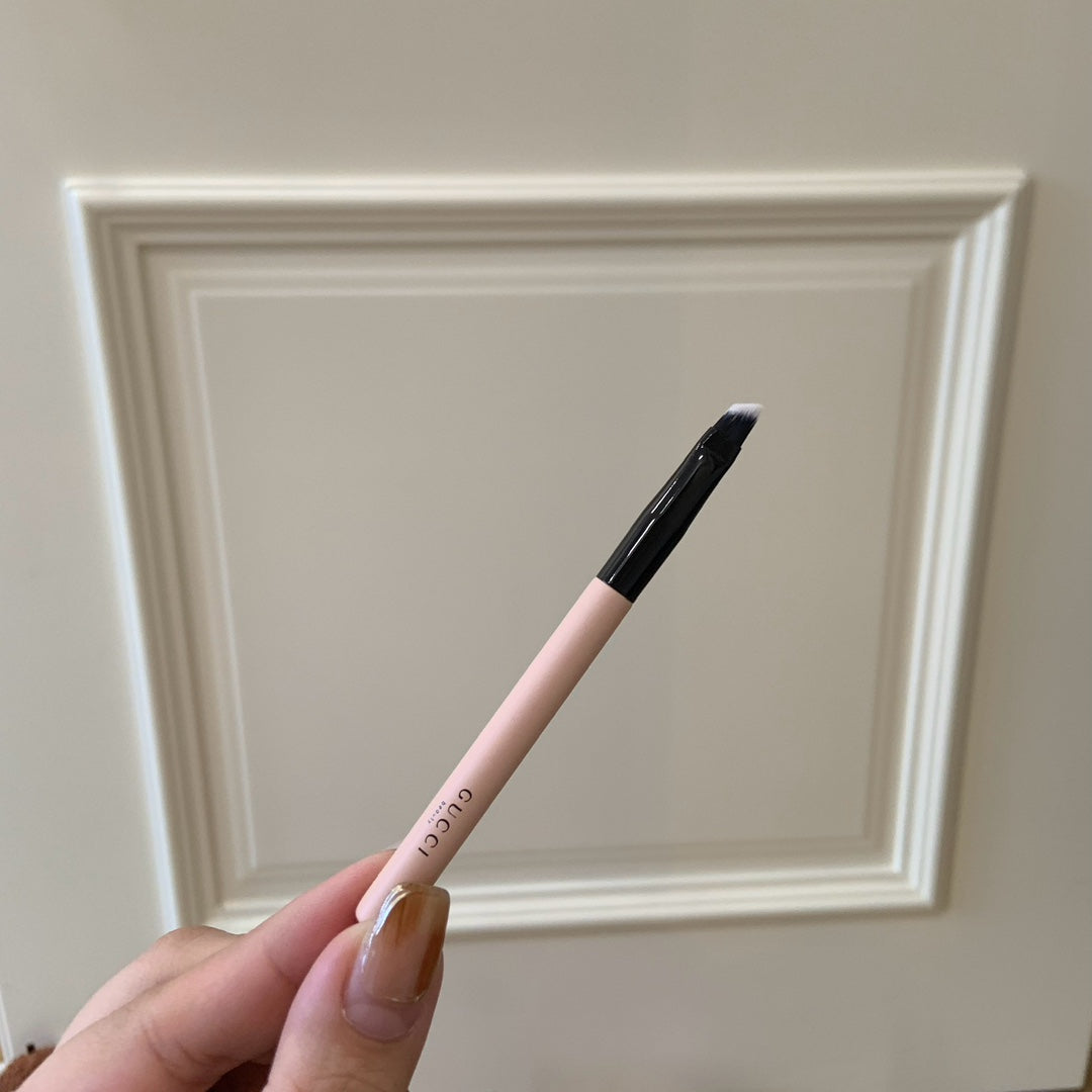 gucci pink Makeup Brush Holder Set