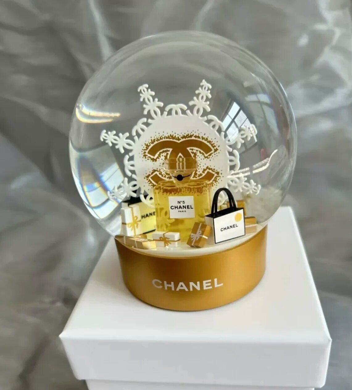 chanel 2024 VIP Gift Crystal Ball Snow Globe New Limited Edition Christmas