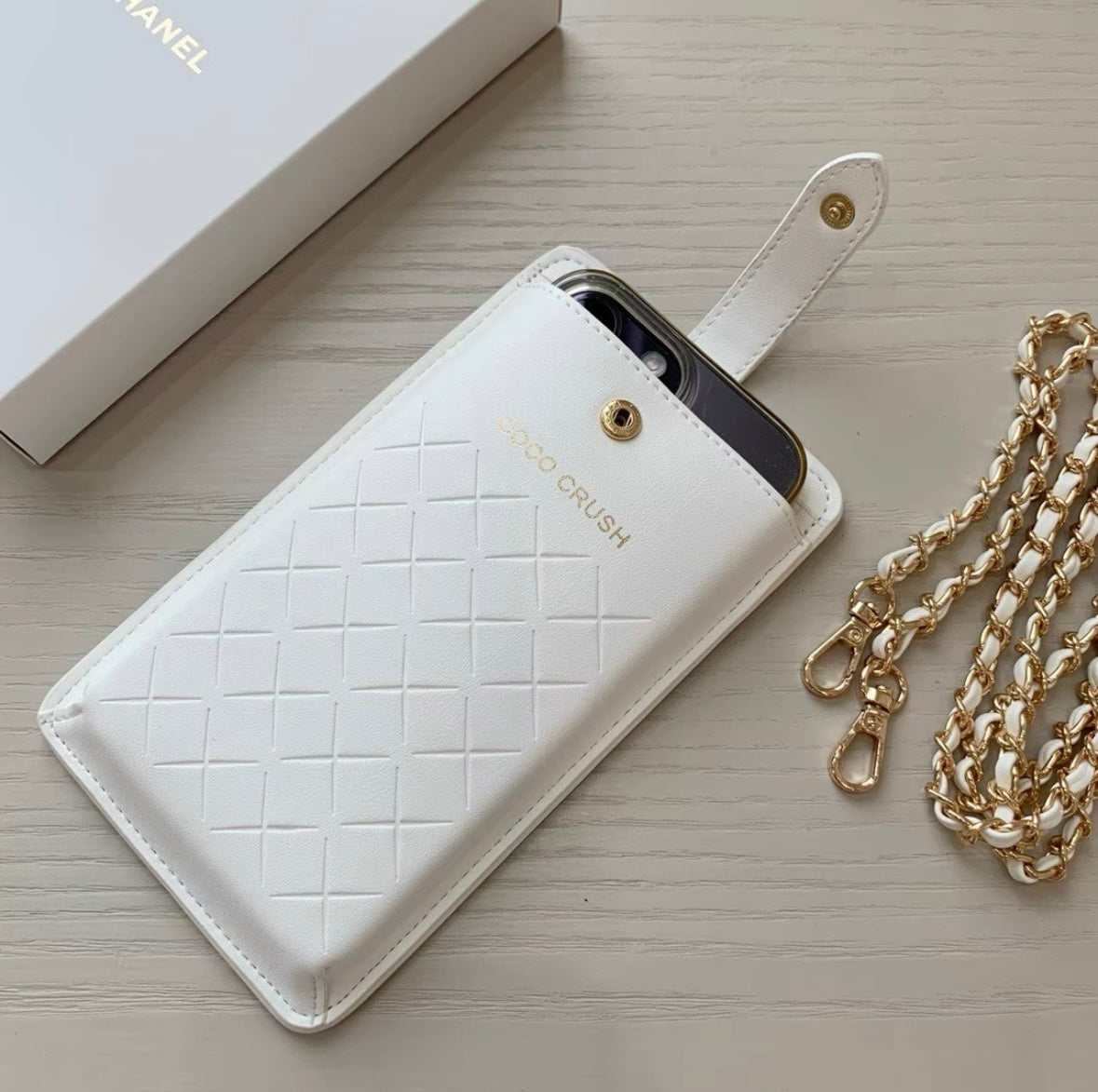 CHANEL Coco Crusha Phone Cases wihte
