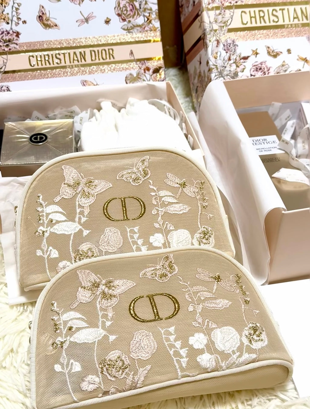 D-IOR Mother's Day Tulle Butterfly Embroidery Gift Makeup Bag