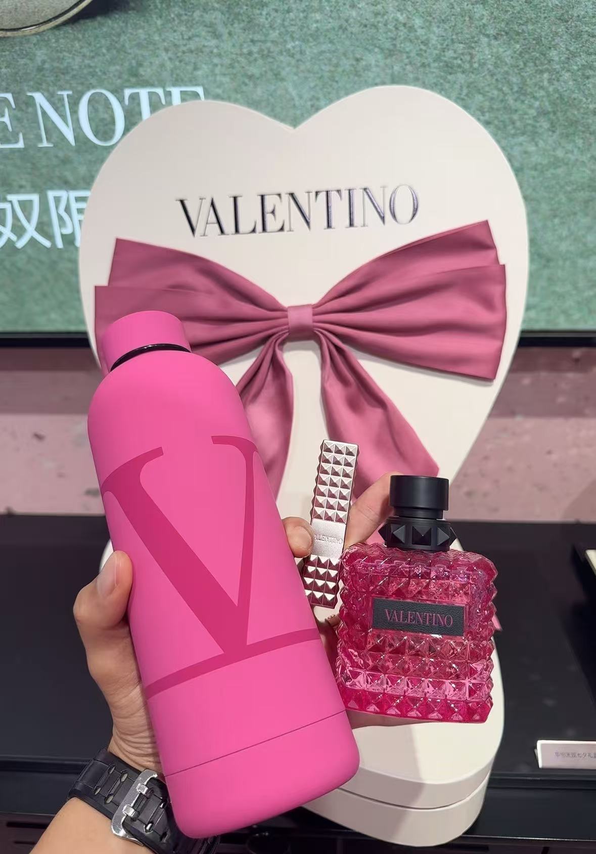 Valentino Pink & Gold Dual-Color Thermos Cup