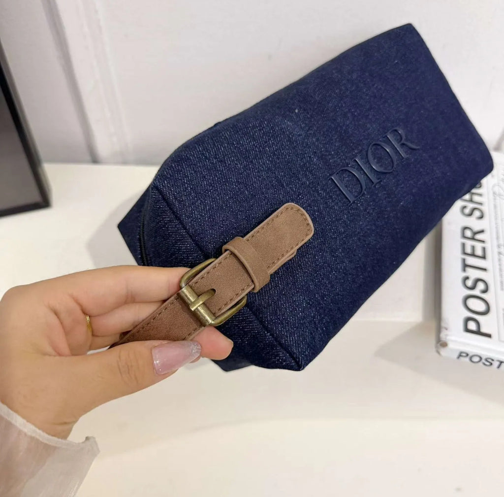DIOR MAKEUO BAG
