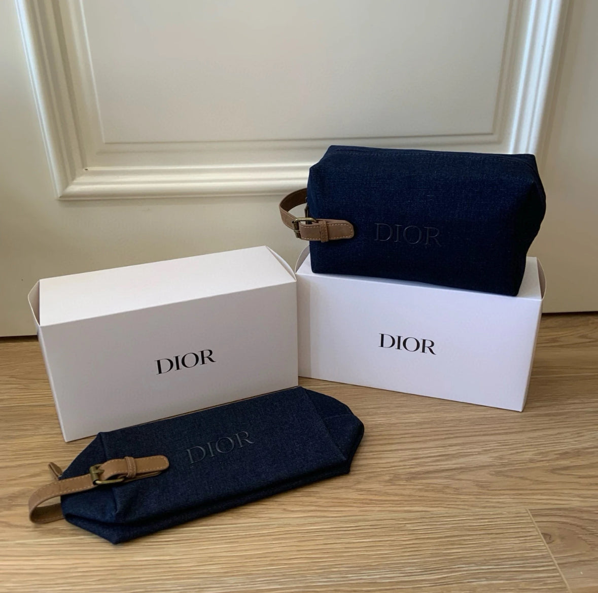 DIOR MAKEUO BAG