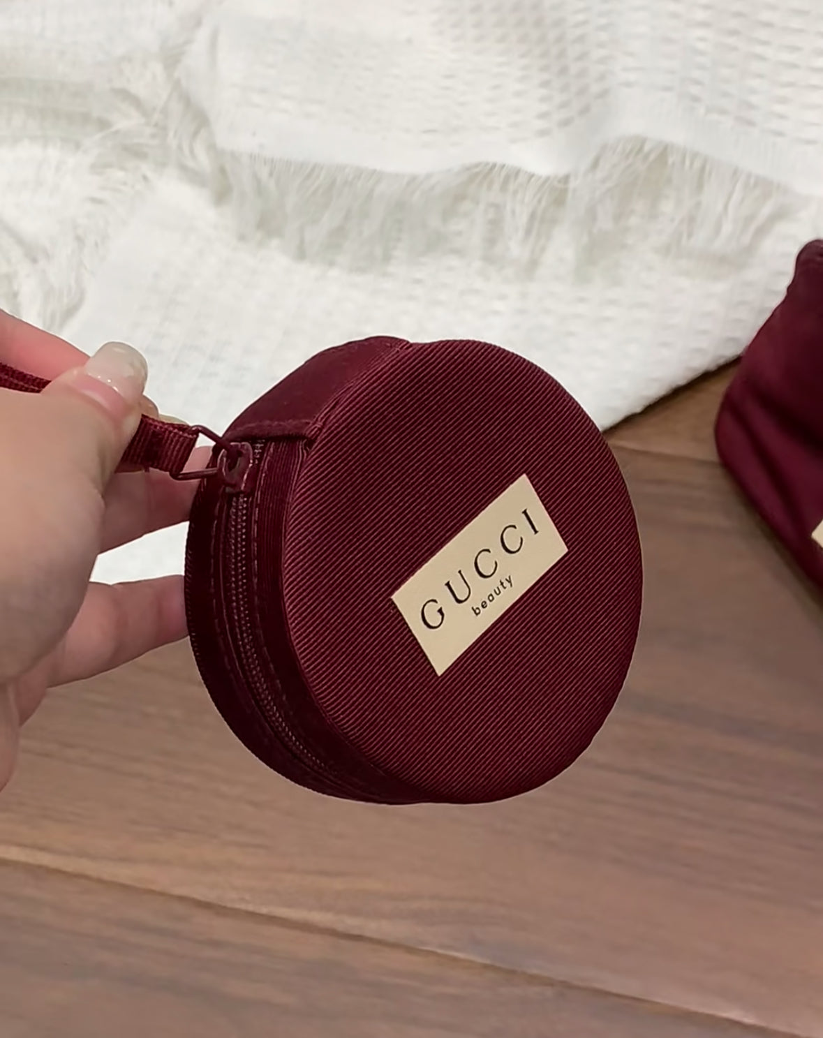 CUCCI MAKEUP BAG RED