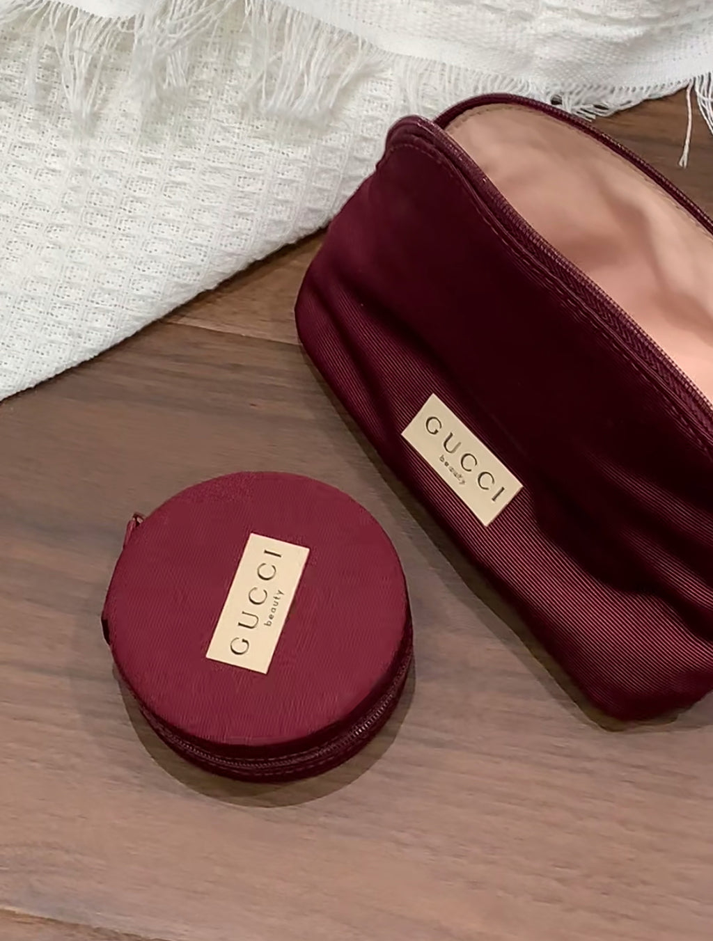 CUCCI MAKEUP BAG RED