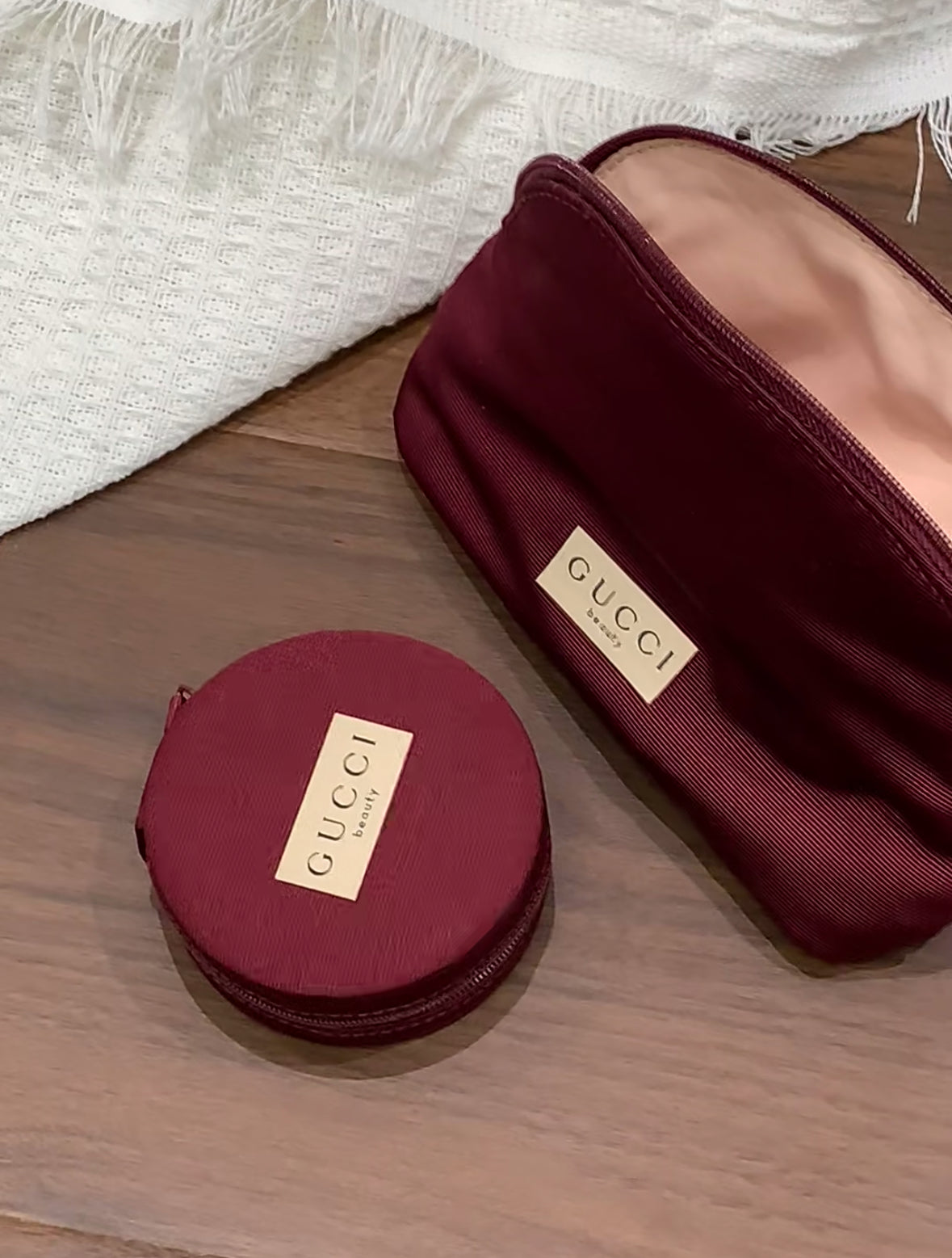 CUCCI MAKEUP BAG RED