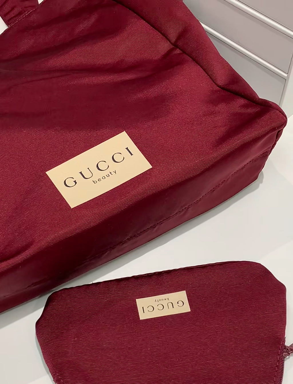 CUCCI  RED  MAKEUP BAG