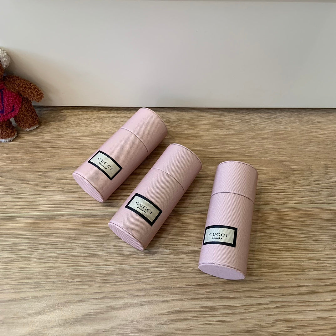 gucci pink Makeup Brush Holder Set