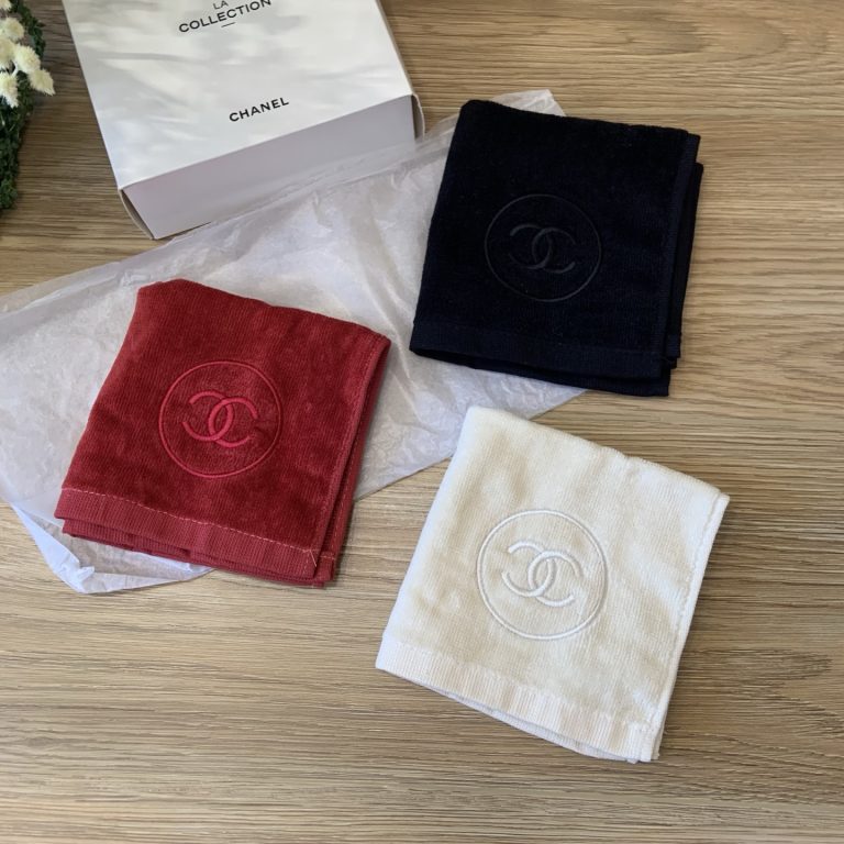 chanelTowel LA COLLECTION Set of 3 Red Black White Novelty