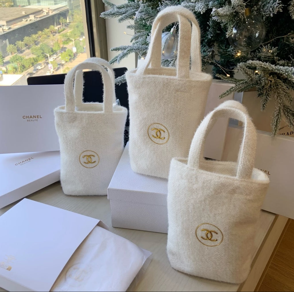 C-hanel Cream-Color Christmas Special Snowflake Handbag