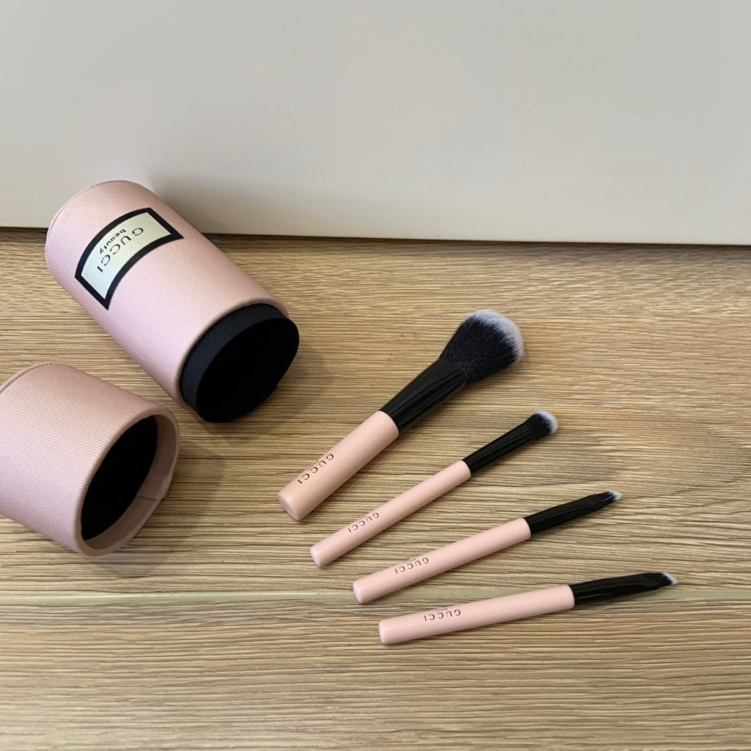 gucci pink Makeup Brush Holder Set