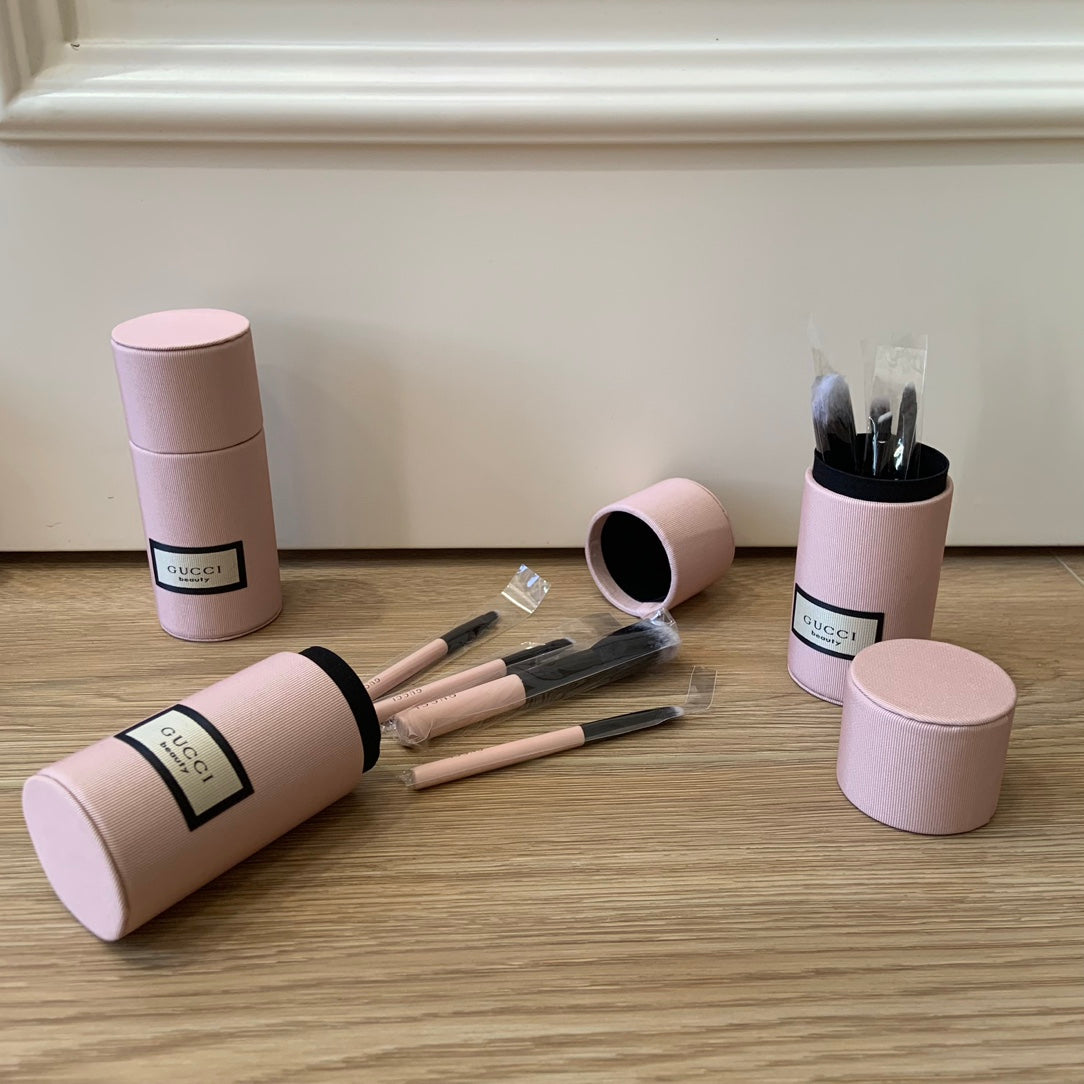 gucci pink Makeup Brush Holder Set
