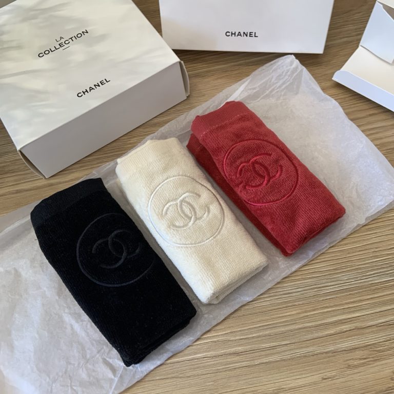 chanelTowel LA COLLECTION Set of 3 Red Black White Novelty