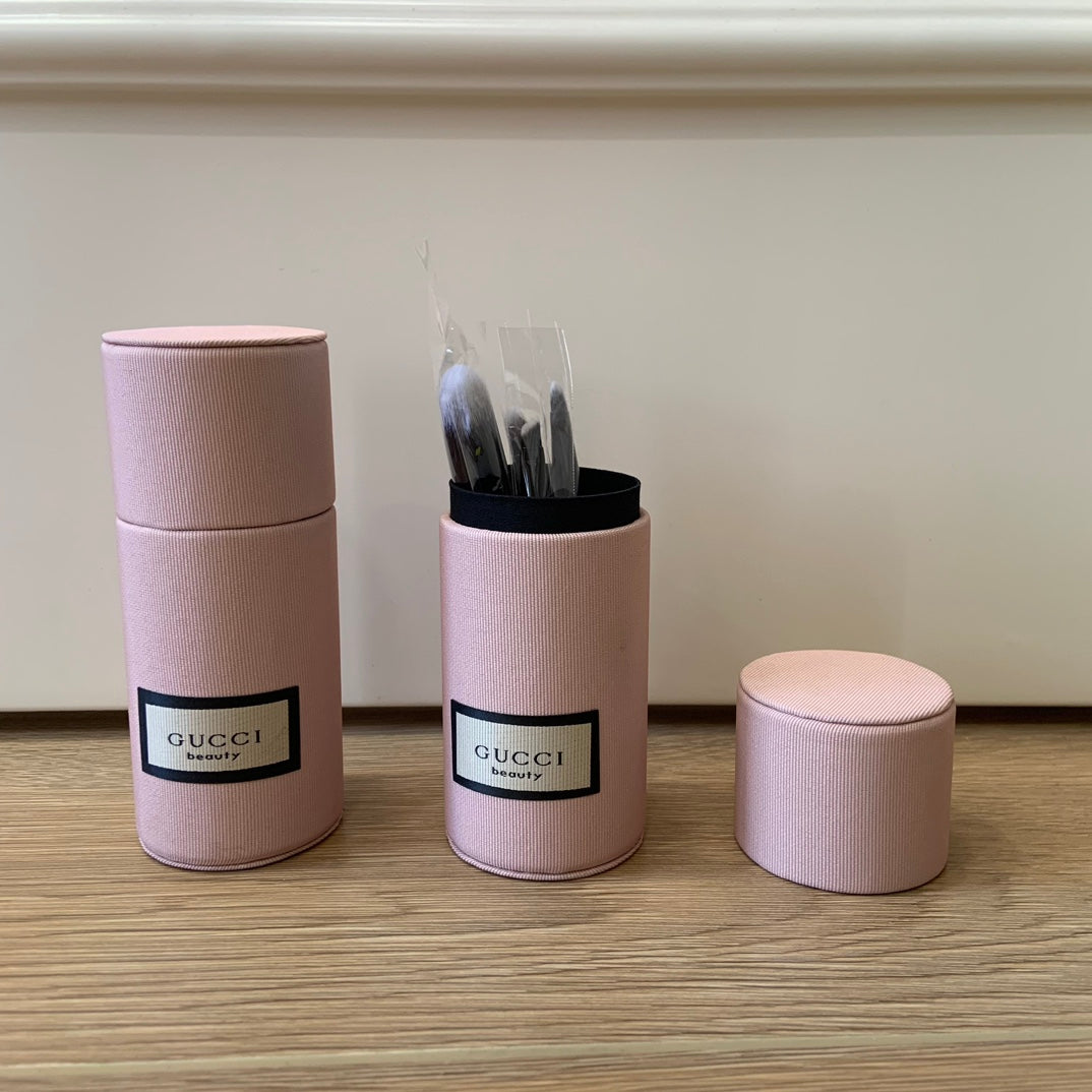 gucci pink Makeup Brush Holder Set