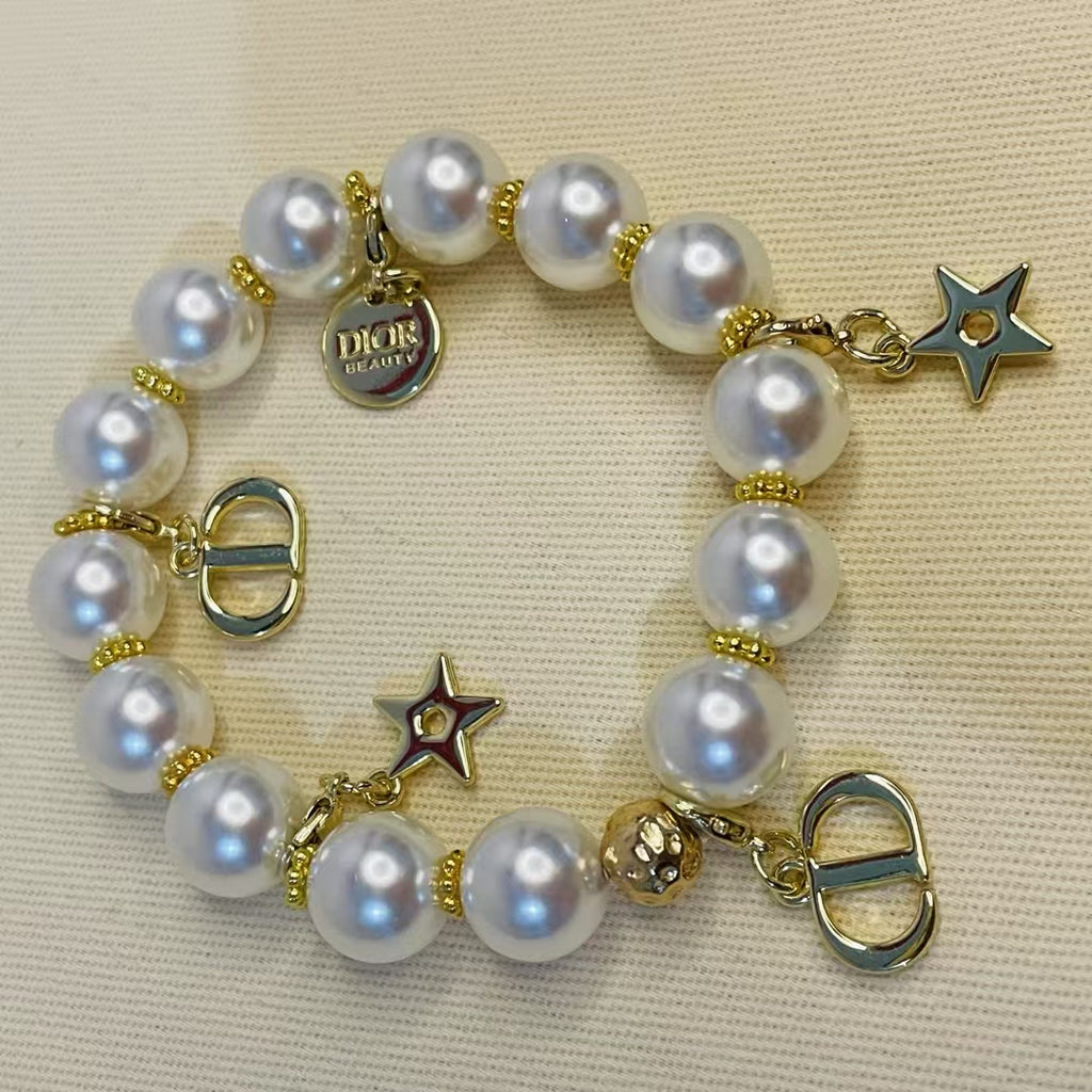 DIOR Pearl Bracelet Gold Charm