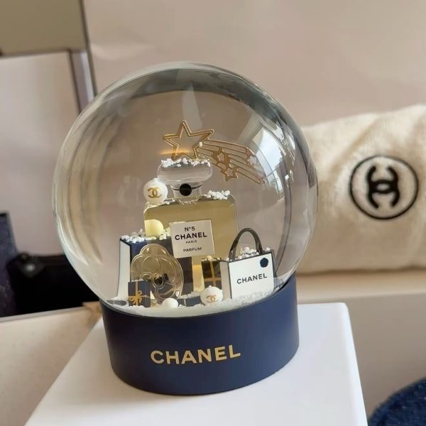2025 Christmas VIP Gift Crystal Ball Snowball New Limited Edition
