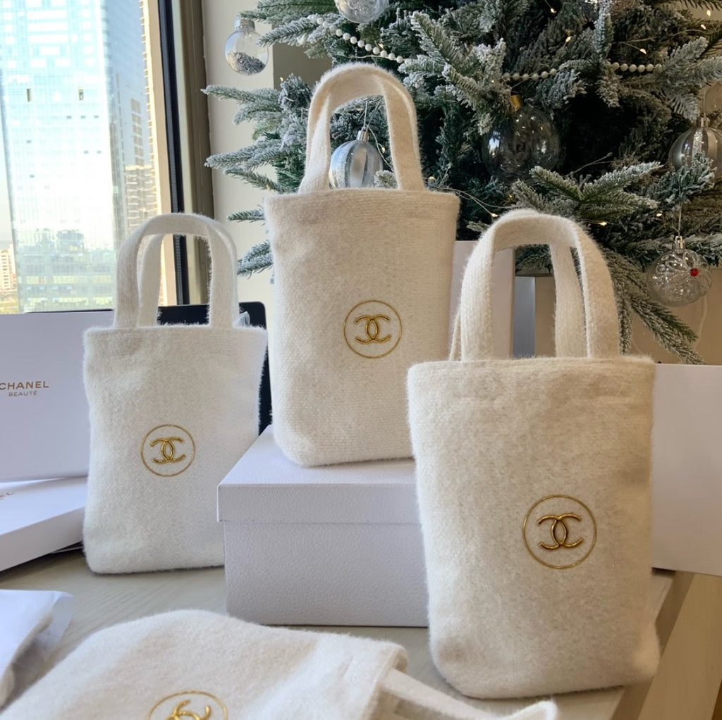 C-hanel Cream-Color Christmas Special Snowflake Handbag