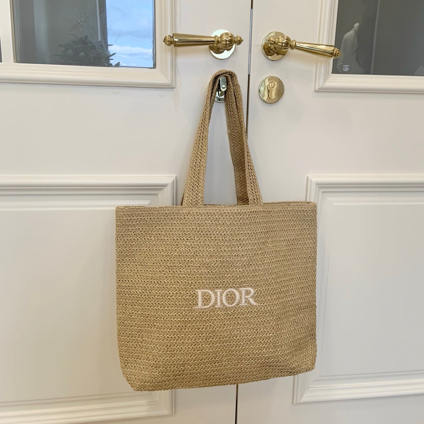 D-ior Vacation Large Straw Tote Bag gwp
