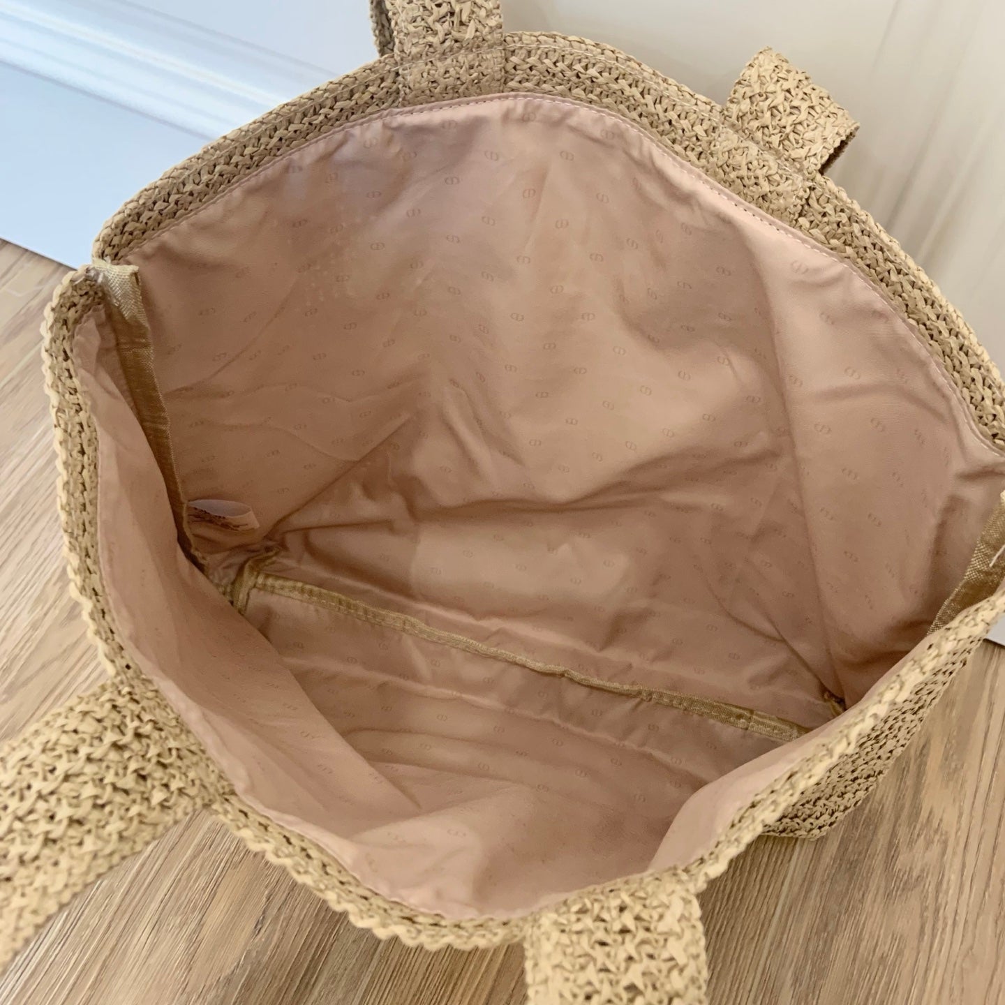 D-ior Vacation Large Straw Tote Bag gwp