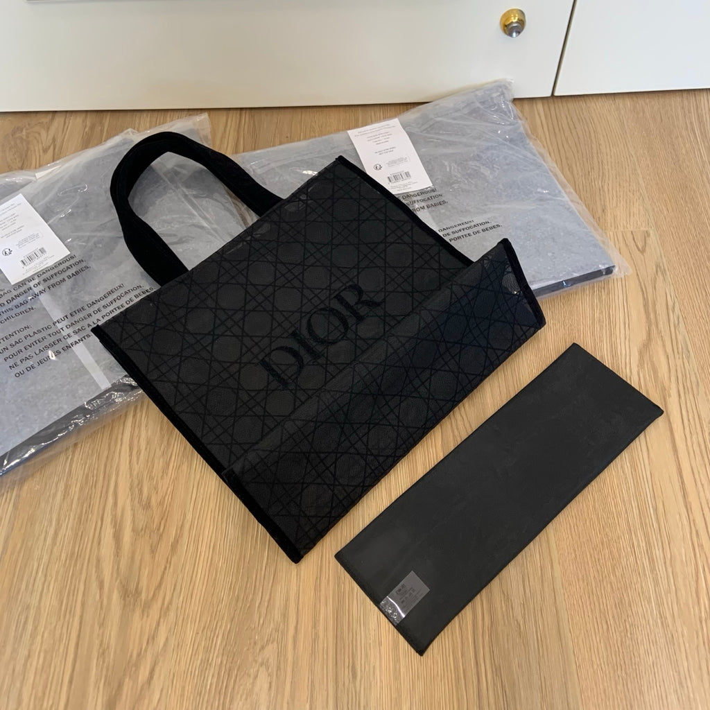 D-ior Black bigsized Mesh  Tote Bag gwp