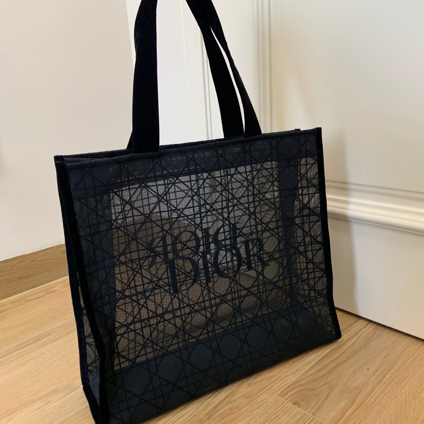 D-ior Black bigsized Mesh  Tote Bag gwp