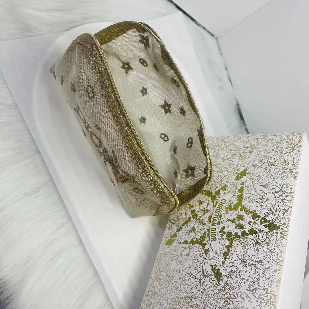 D-IOR Mesh Star Makeup Bag gwp